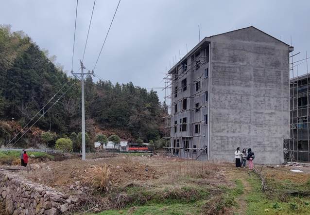 5cff983f6f4dd1ab3d3a399b608ca50d